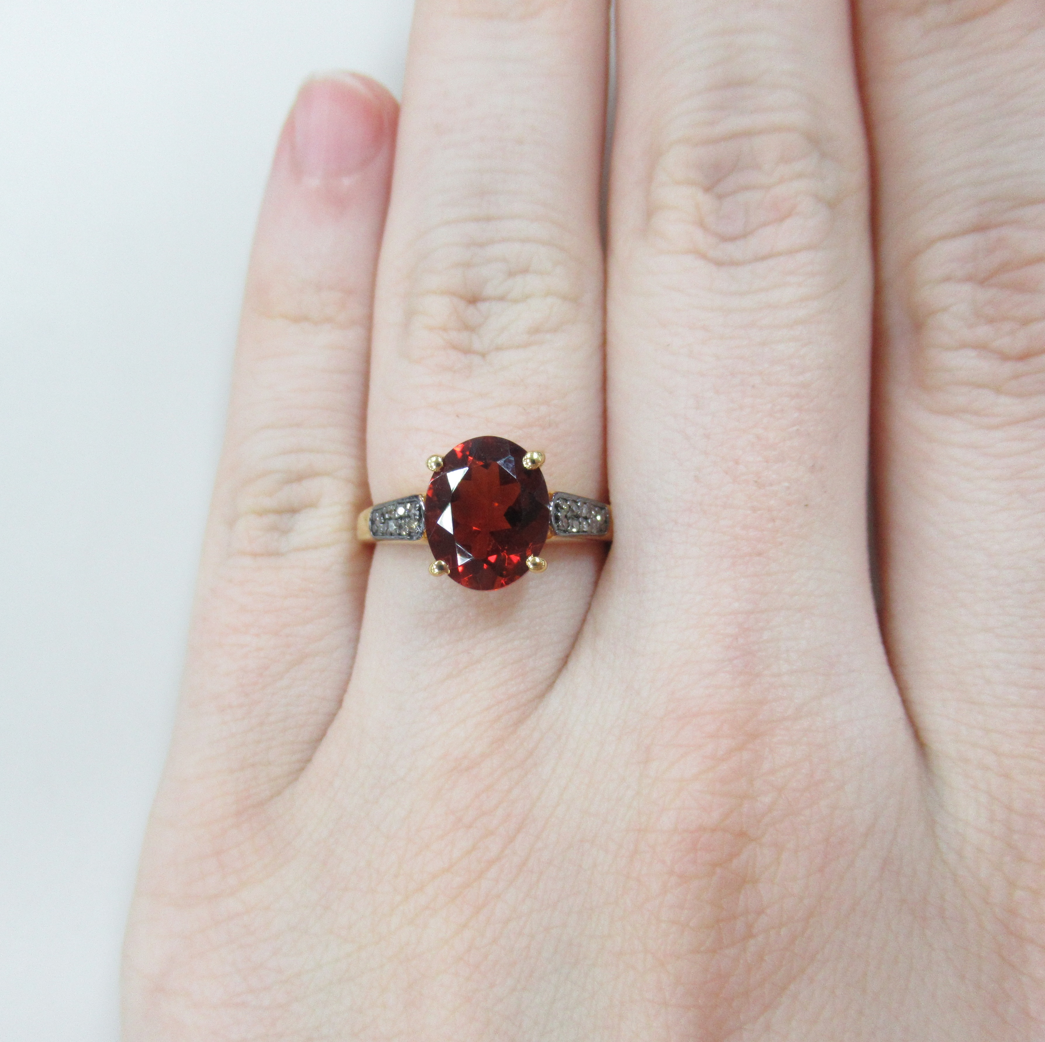 Серебряное кольцо с цитрином Мадейра